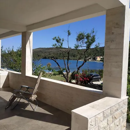 Detached Holiday House Few Steps From The Beach * Veli Rat